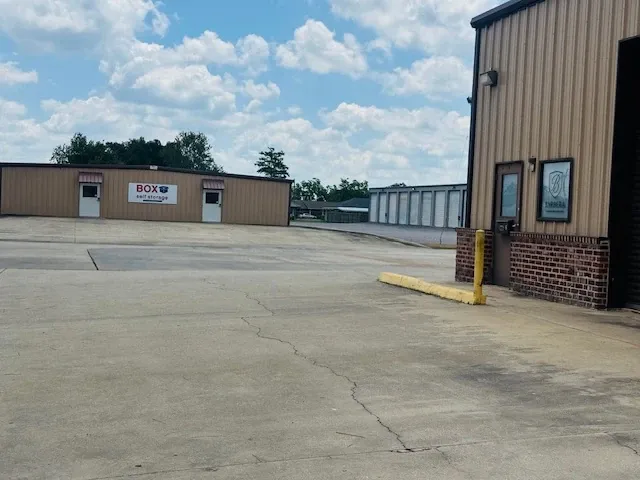 box self storage facility images